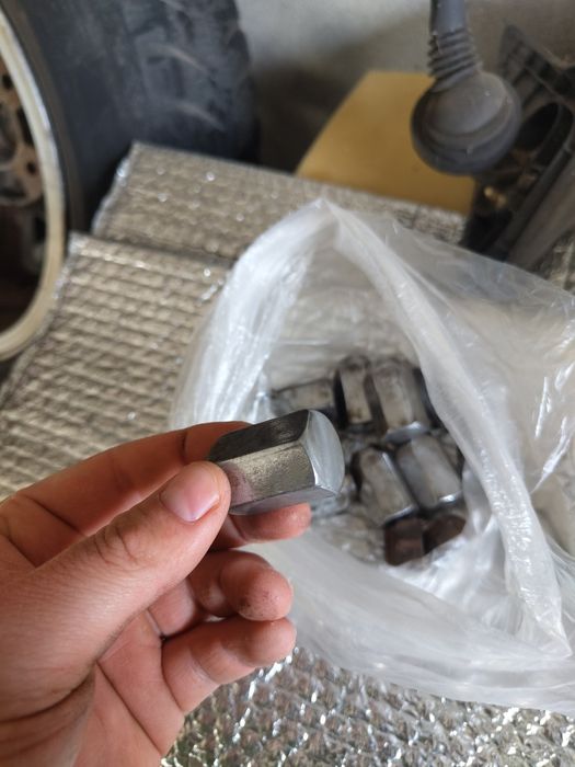 Джанти с гуми R15