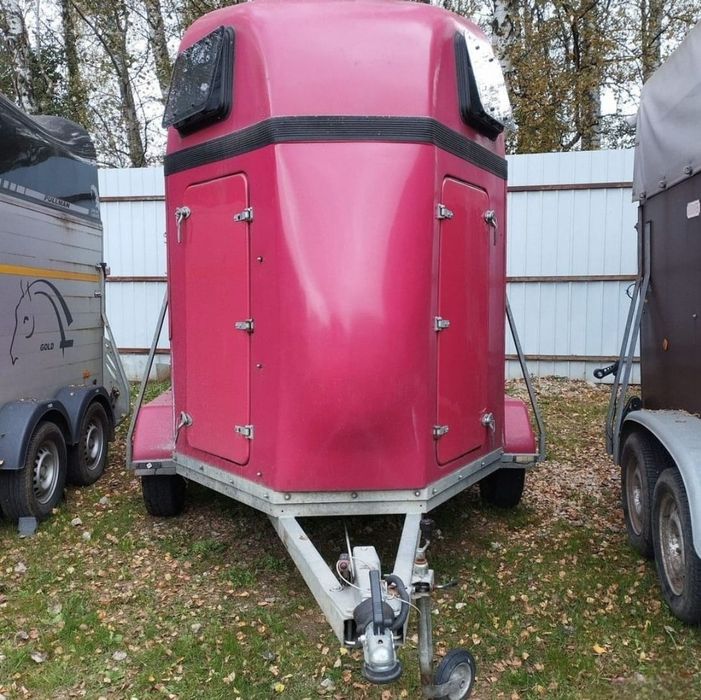 Продам прицеп КОНЕВОЗ