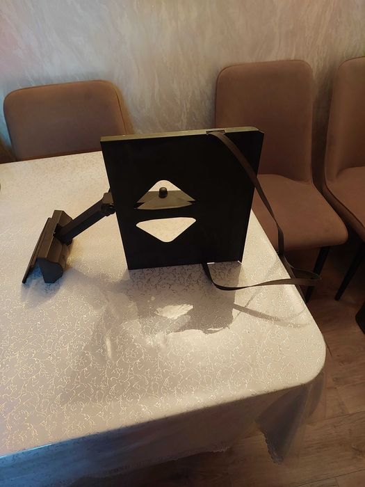 Продам настенное крепления для телевизора