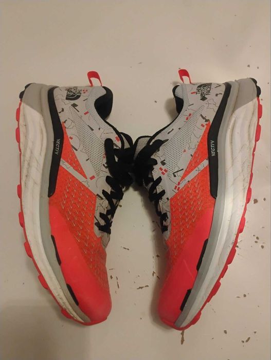 Трейл маратонки The North Face Enduris 2