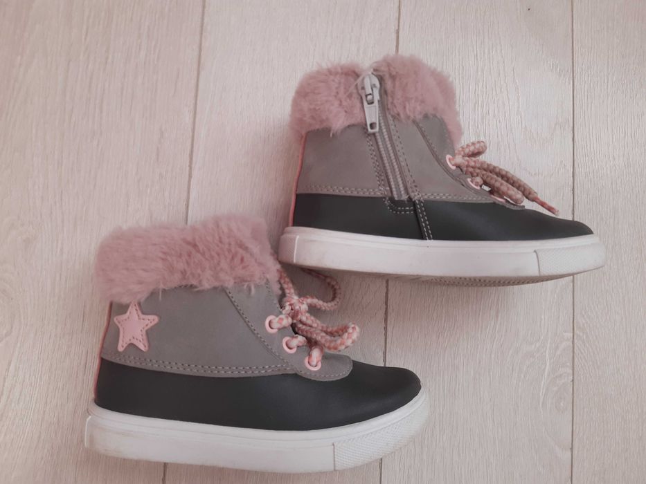 Ботушки 24  и 27 размер