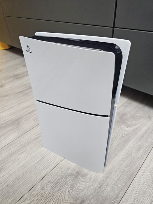 Ps5 slim 1TB  digital garantie 2ani .playstation 5 slim digital ca nou