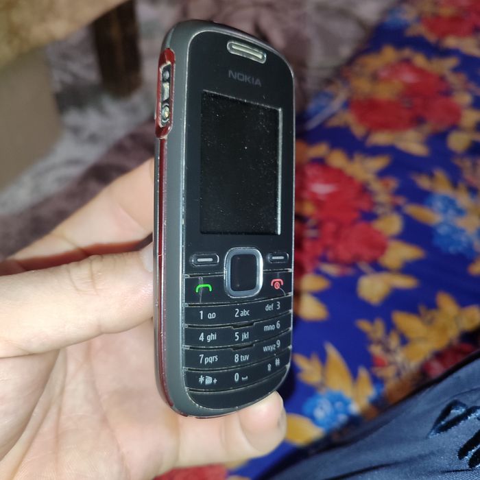 Telefonlar sotiladi Remdi 9 A, LG, Nokia