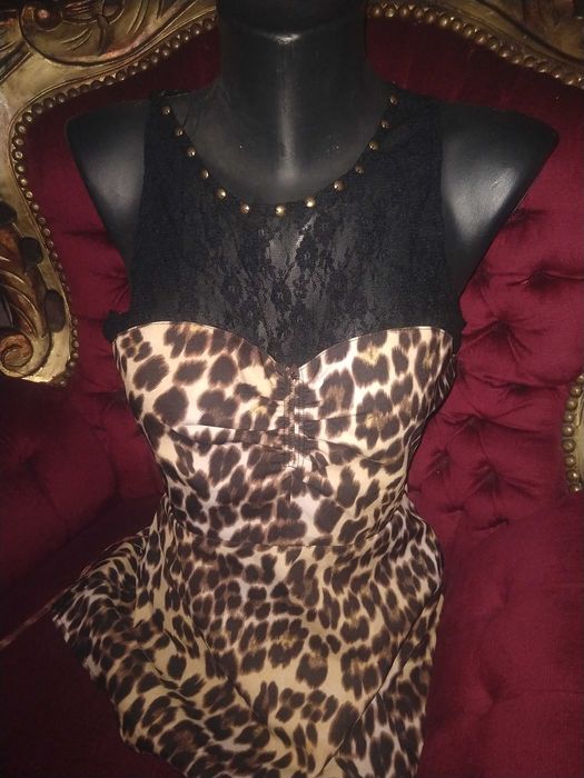 Бюстиета в леопардов принт
