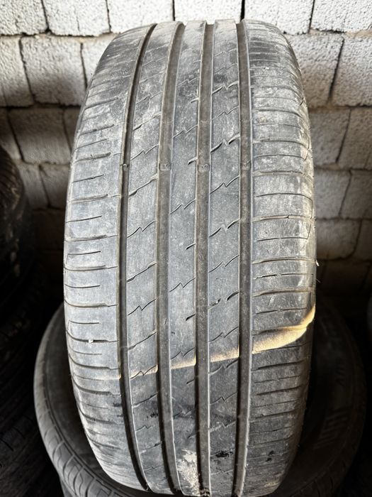 R19 Minerva 245/55/19