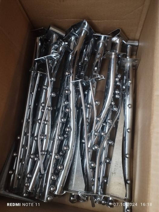 Продам кронштейны! Всё за 10.000!