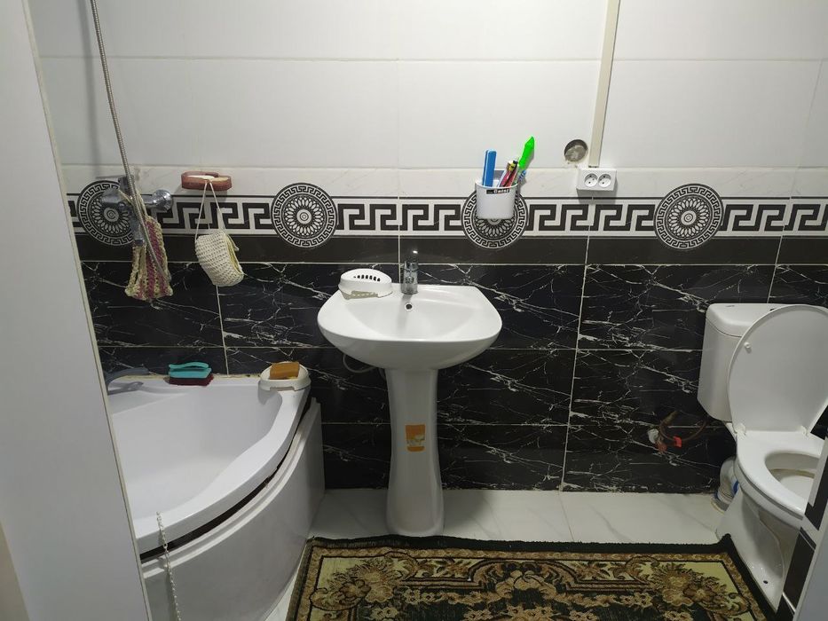 Manzil boston gishthona Uy  yaqeen group -1 2 hona