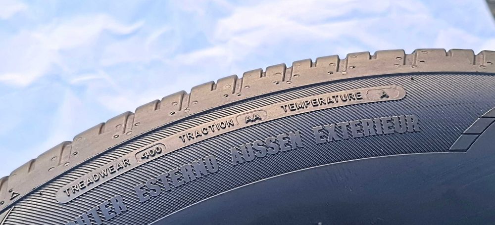 4 Cauciucuri 225/65 R17 folosite putin COOPER Tires de vara