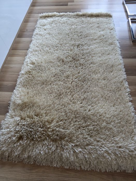 Covor cream lucios cu fir lung (glossy)