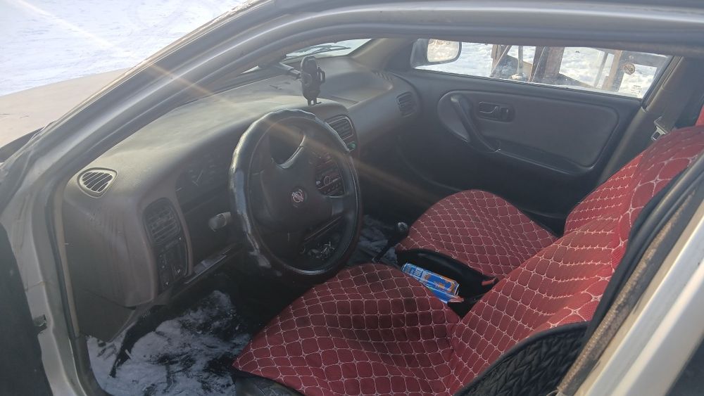 Продам ниссан примера