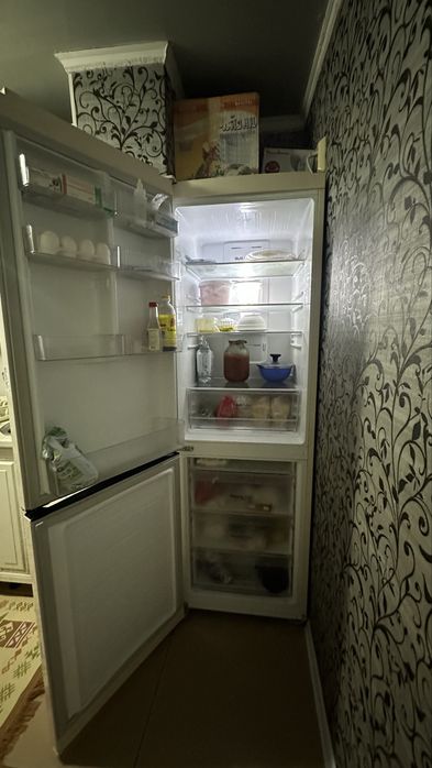 Срочно продам холодильник