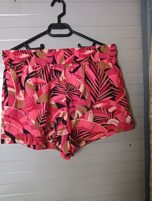 Pantaloni scurți sport