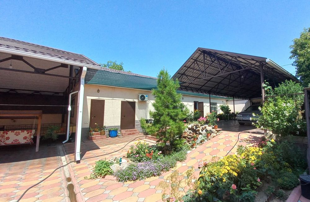 Дом в центре города