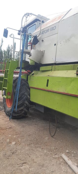 Комбайн CLASS нахаду