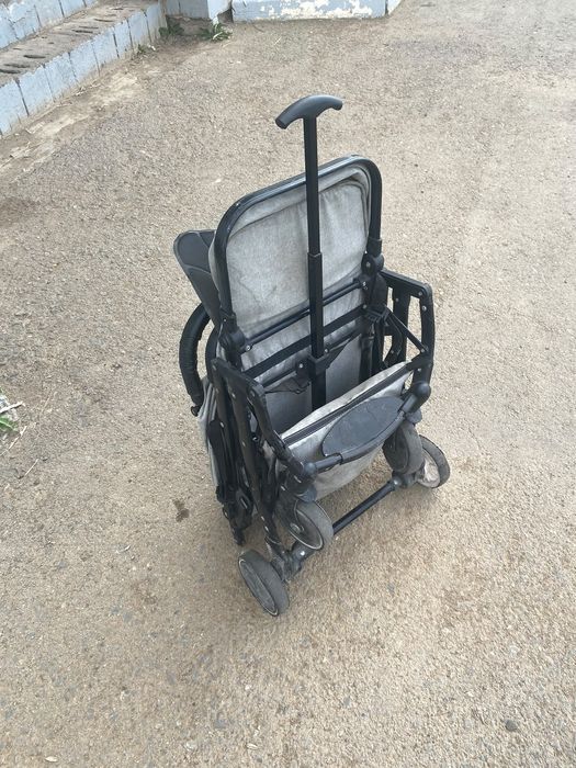 Продам коляску в хорошем состояний