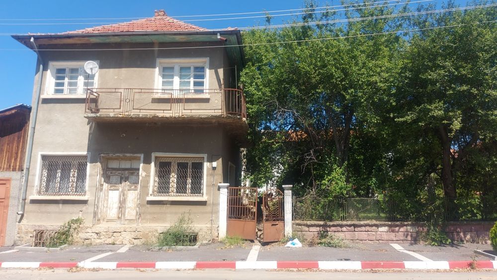 Продава се Къща в с. Миланово, Област София-област - 200 кв.м за 200 €/кв.м - Снимка #1