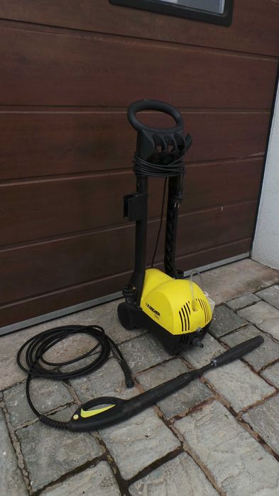 Aparat de spalat cu presiune KARCHER
