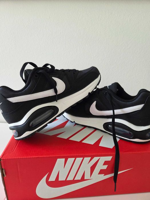Дамски маратонки Nike