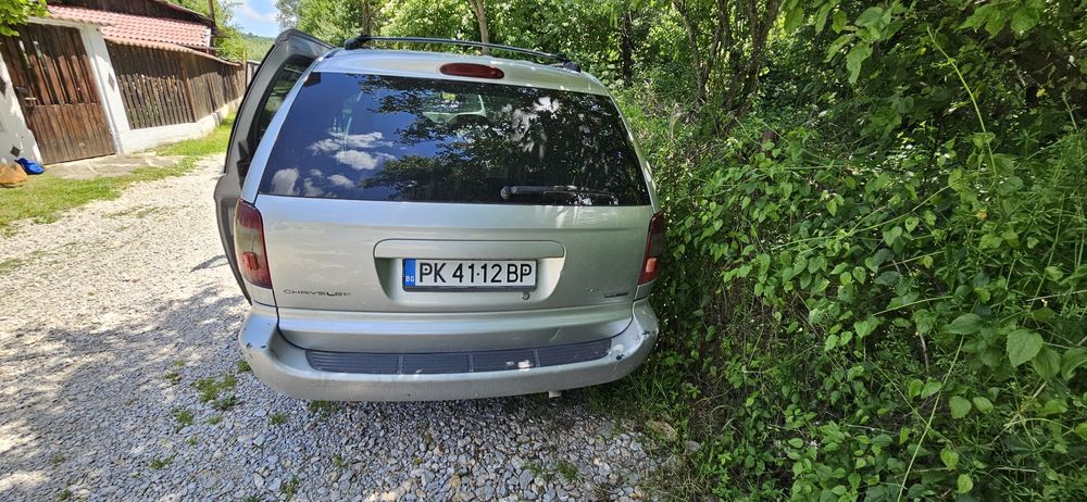 Крайслер Вояджер 2.8 амтомат.На части.