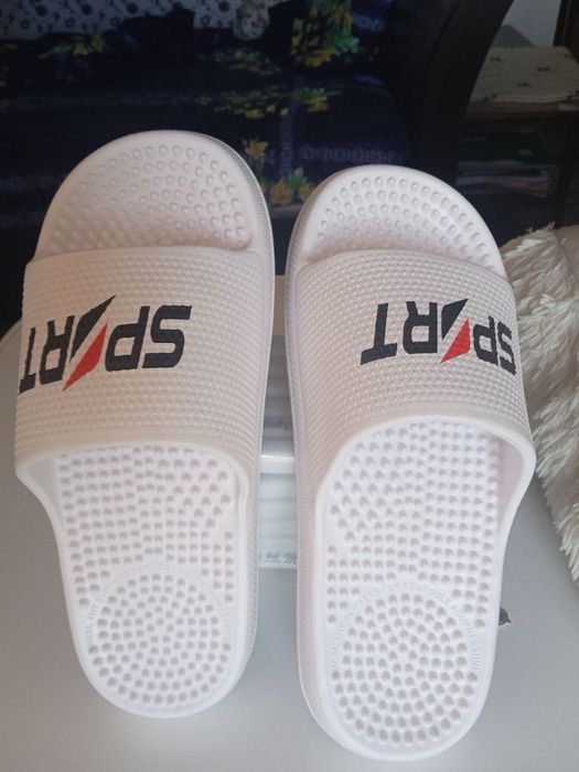 10000.Массажёрки-сланцы,продам.,44-45.