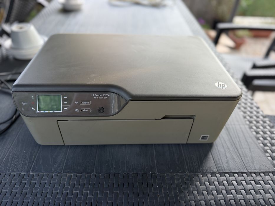 Принтер HP DeskJet 3070A – цветен мултифункционален принтер