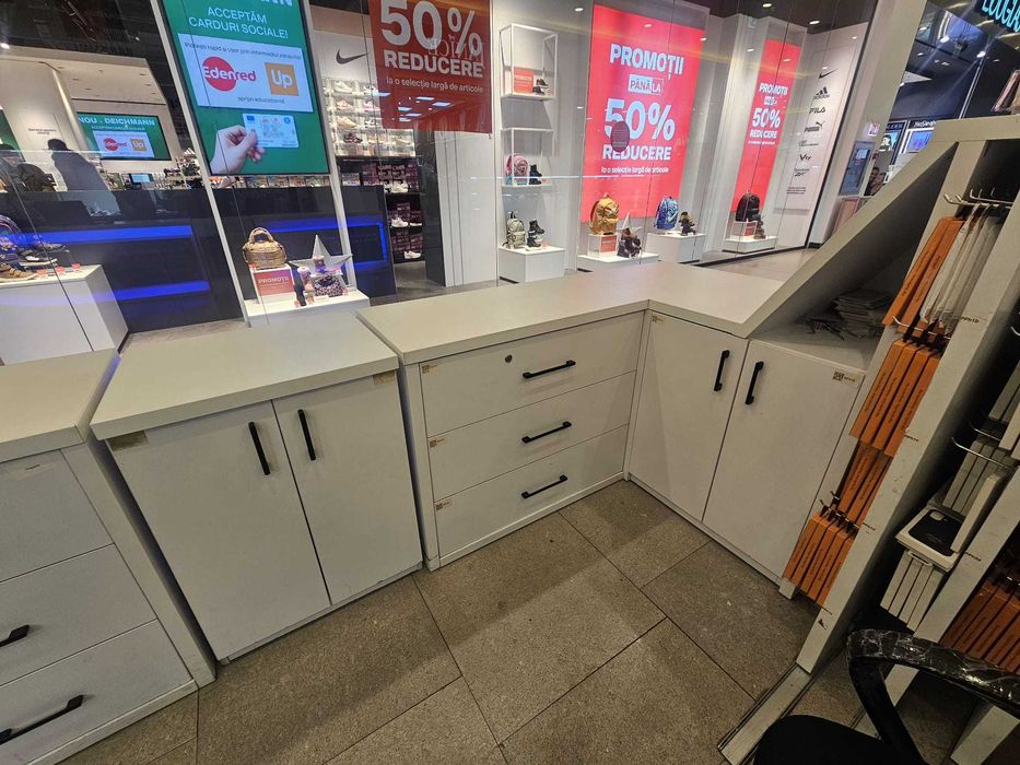 Mobilier Insula Mall