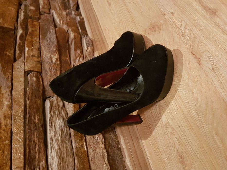 Дамски обувки с ток 38 н