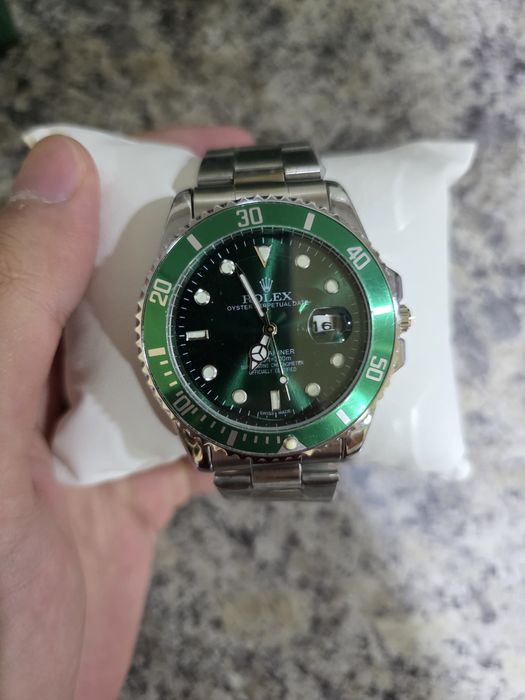 Продам часы Rolex Submariner (Не ориг/китай)