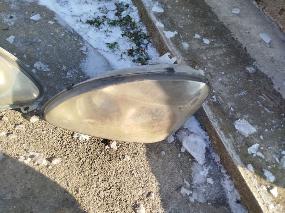 Фары  на Газель б/у пара 8000тенге