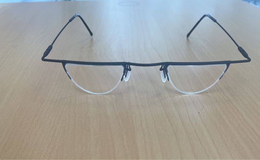 Диоптрична рамка за очила