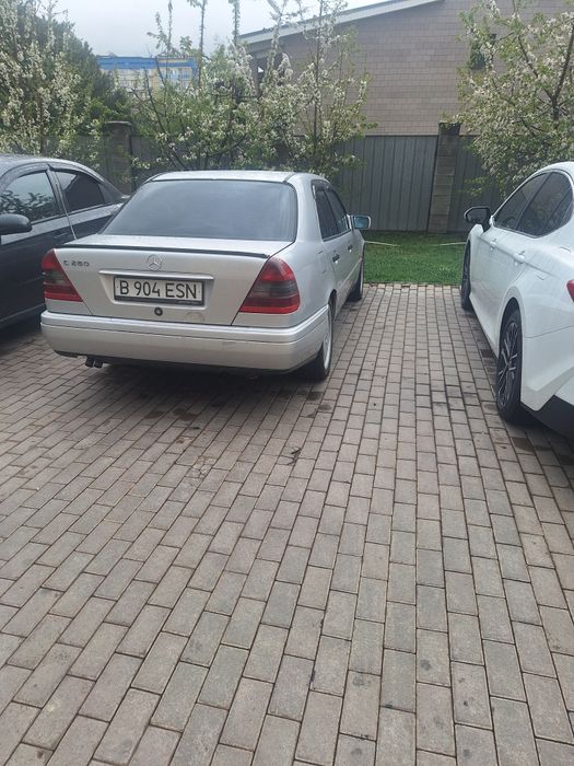 Продам Мерседес С 202