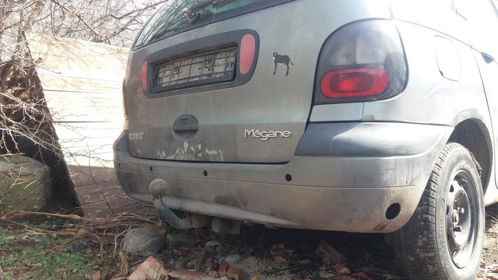 Рено Сценик на части