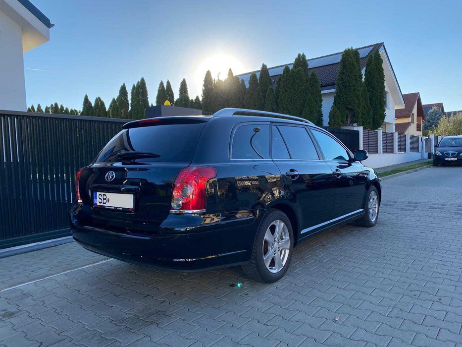 Toyota Avensis T25 D-CAT 2.2 facelift din 2007