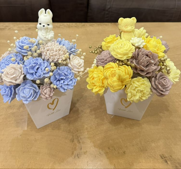 Buchete de trandafirii 51 de fire 250 de lei