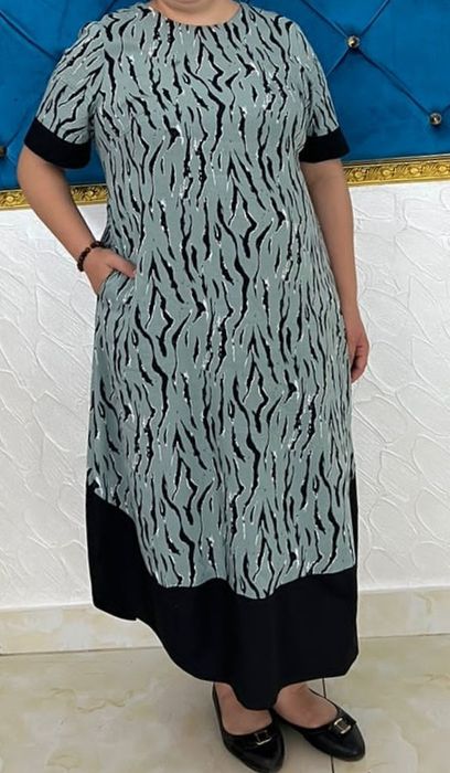 Продам платья 56-58 р