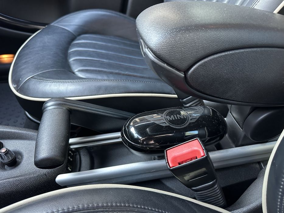 MINI Countryman Cooper S ALL4 JOHN COOPER WORKS original. Automata