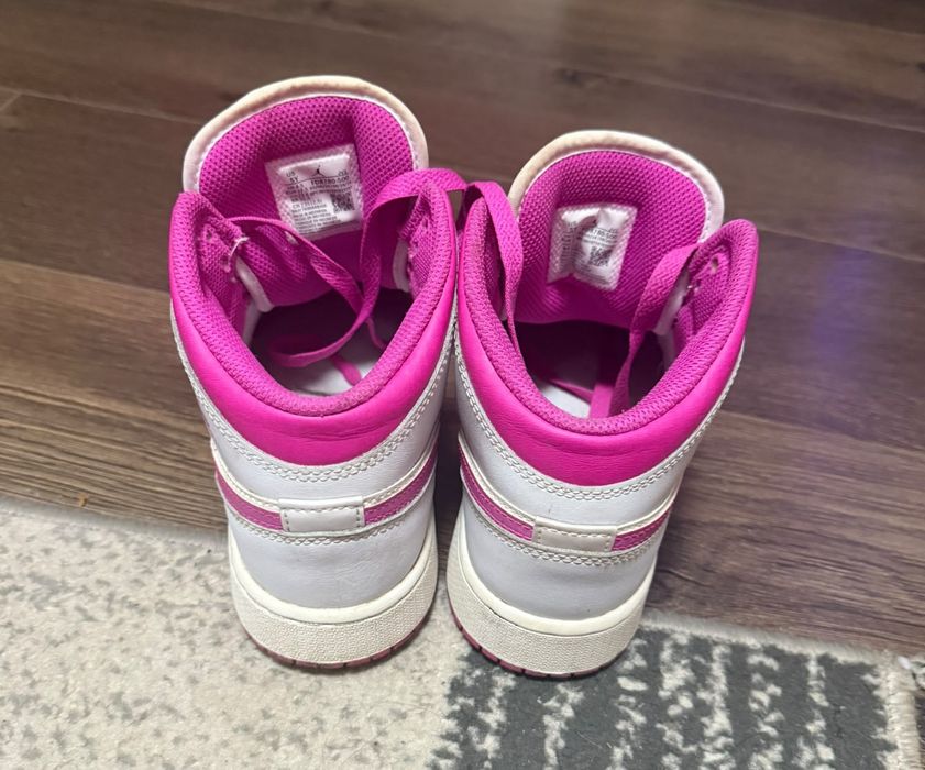 Jordan nr 37,5! Interior 23,5!