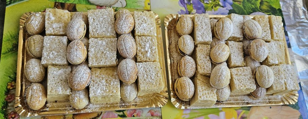 Platou prăjituri