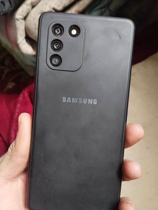 Продам телефон Samsung S 10 Lite