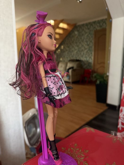 Кукла Ever After High Бьюти Браер