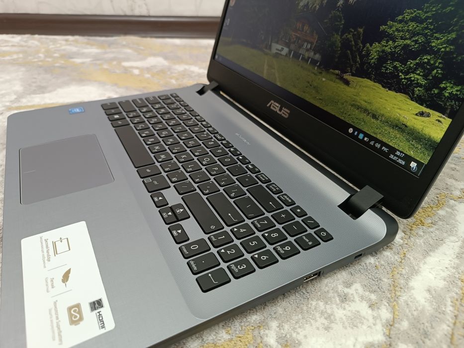 Ноутбук ASUS Современный Windows 10.