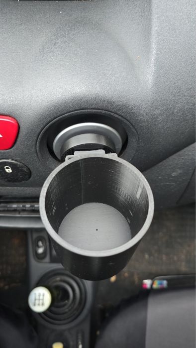 стойка за телефон и поставка за чаша ситроен ц2 ц3 c2 c3