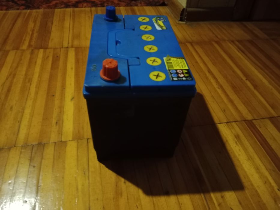 Продам акамулятор