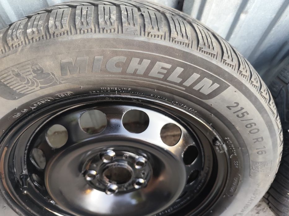 Jante roti 5×112 R16 Passat b8 B7 B6 Touran Sharan Seat Skoda anvelope 215 60 R16 iarna Michelin