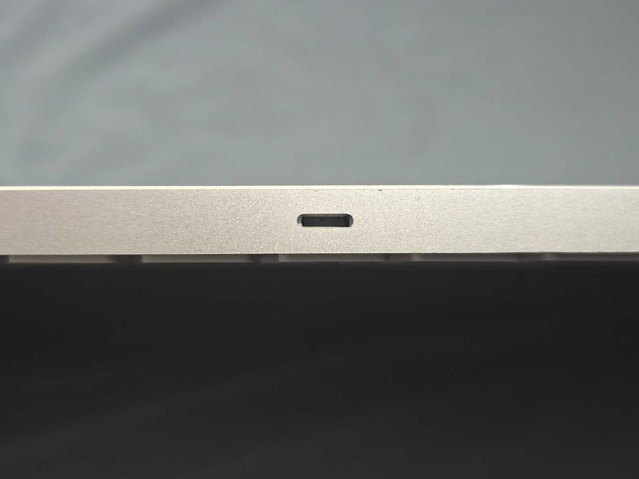 Tastatura Apple Magic Keyboard taste numerice, Bluetooth, Layout International model A1843 EMC 3138
