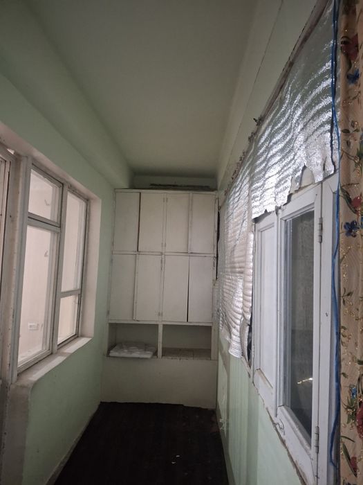 Шахар марказидан 2 хонали квартира сотилади