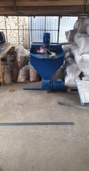 Presa peleti18kw si  uscatoor