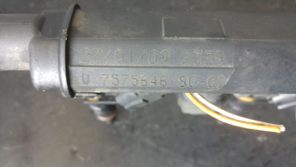 Rampa cu injectoare 1.4 b mini one r56 clubman r55 v752817680-07 v757564680-02