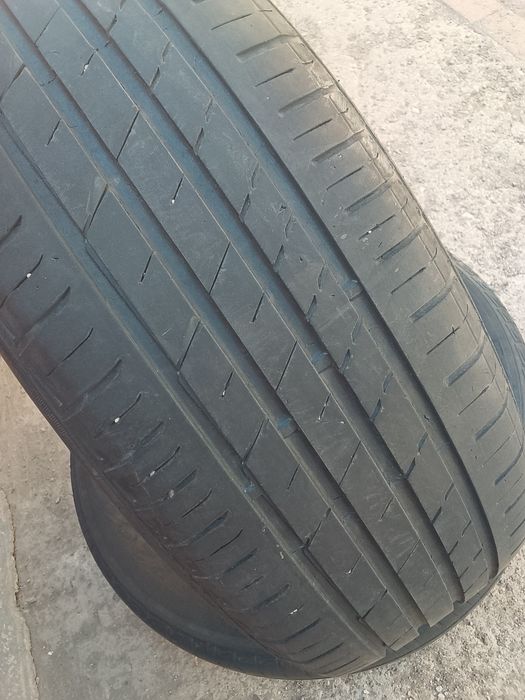 215/65R16 2шт SAILUN в хорошем