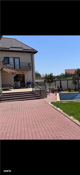 Casa eleganta S+P+E, teren 585 mp - Lapus
